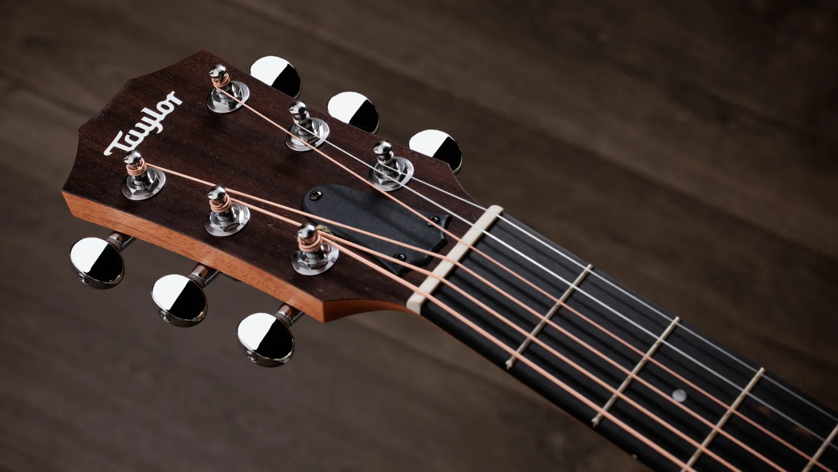 GS Mini-e Special Edition, Year of the Snake Layered Sapele